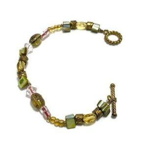 Handmade Bracelet by Surdigirl ~ Shell, Glass Bracelet